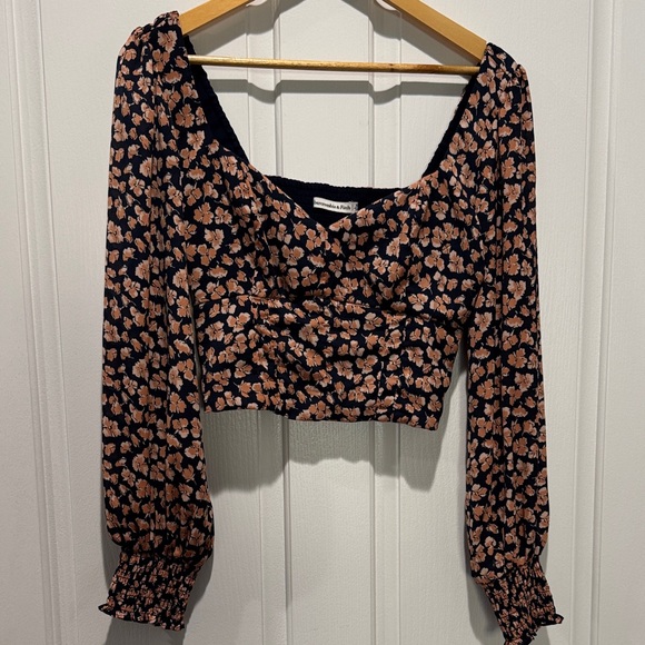 Abercrombie & fitch Long Sleeve Crop Top - Picture 1 of 6
